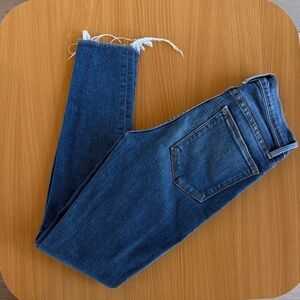 Frame Denim Classic Blue Jeans